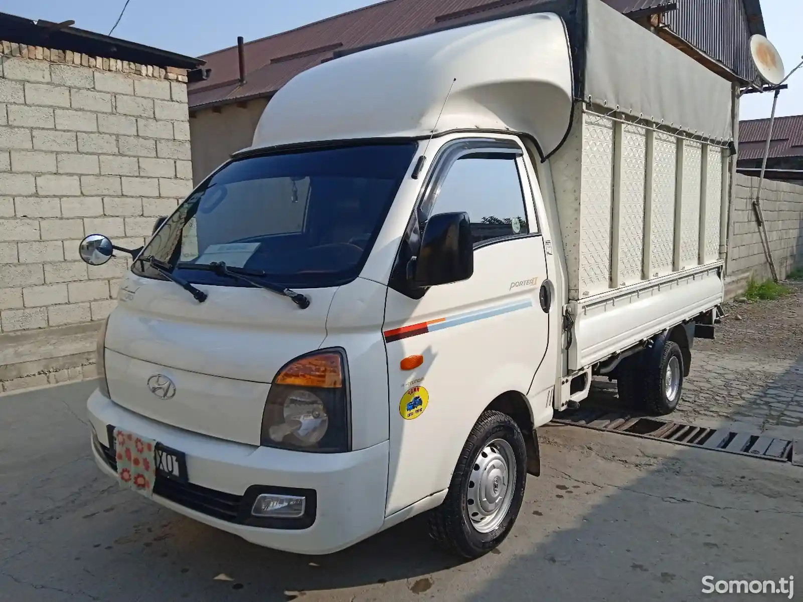 Бортовой автомобиль Hyundai Porter,2011-1