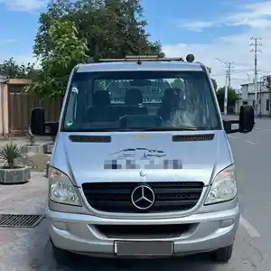 Mercedes Benz Эвакуатор