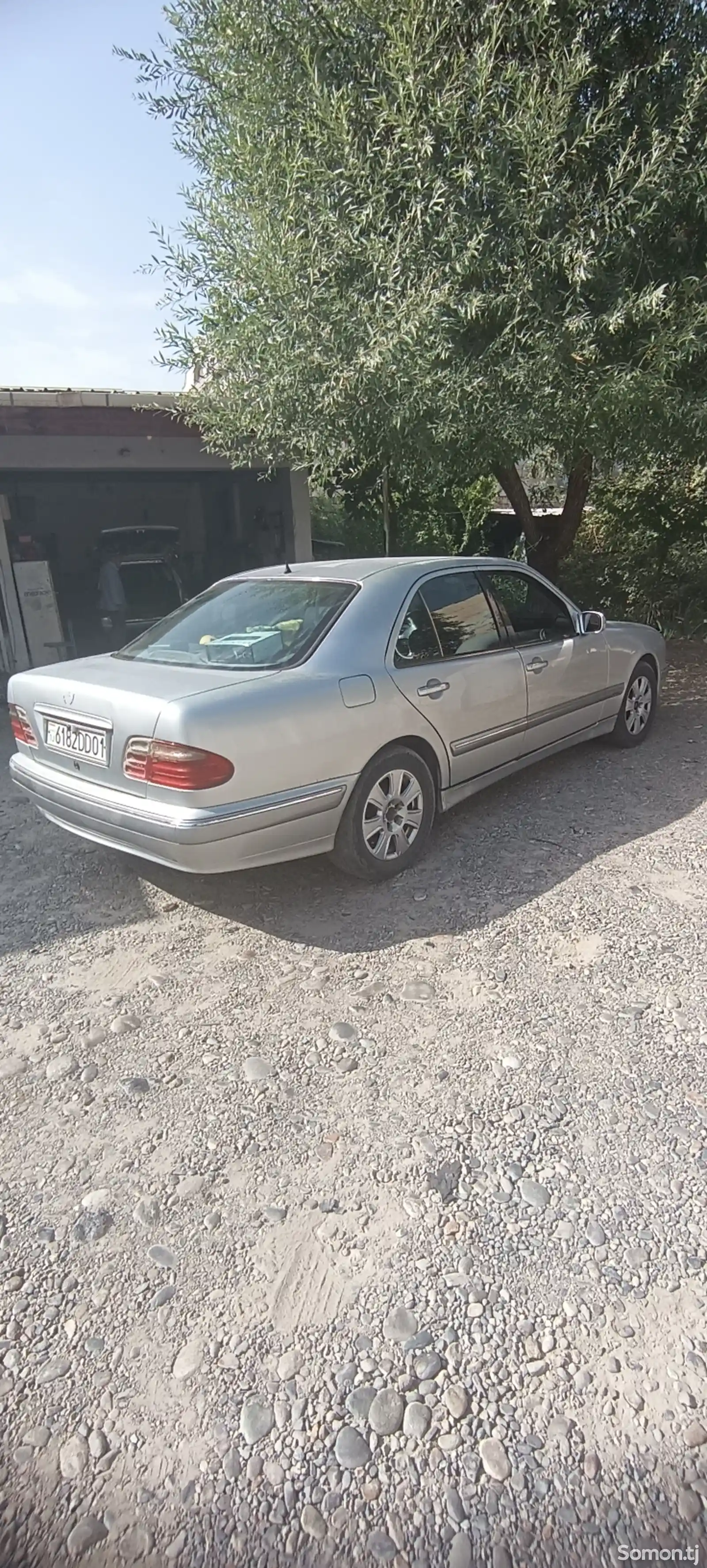 Mercedes-Benz E class, 2000-3