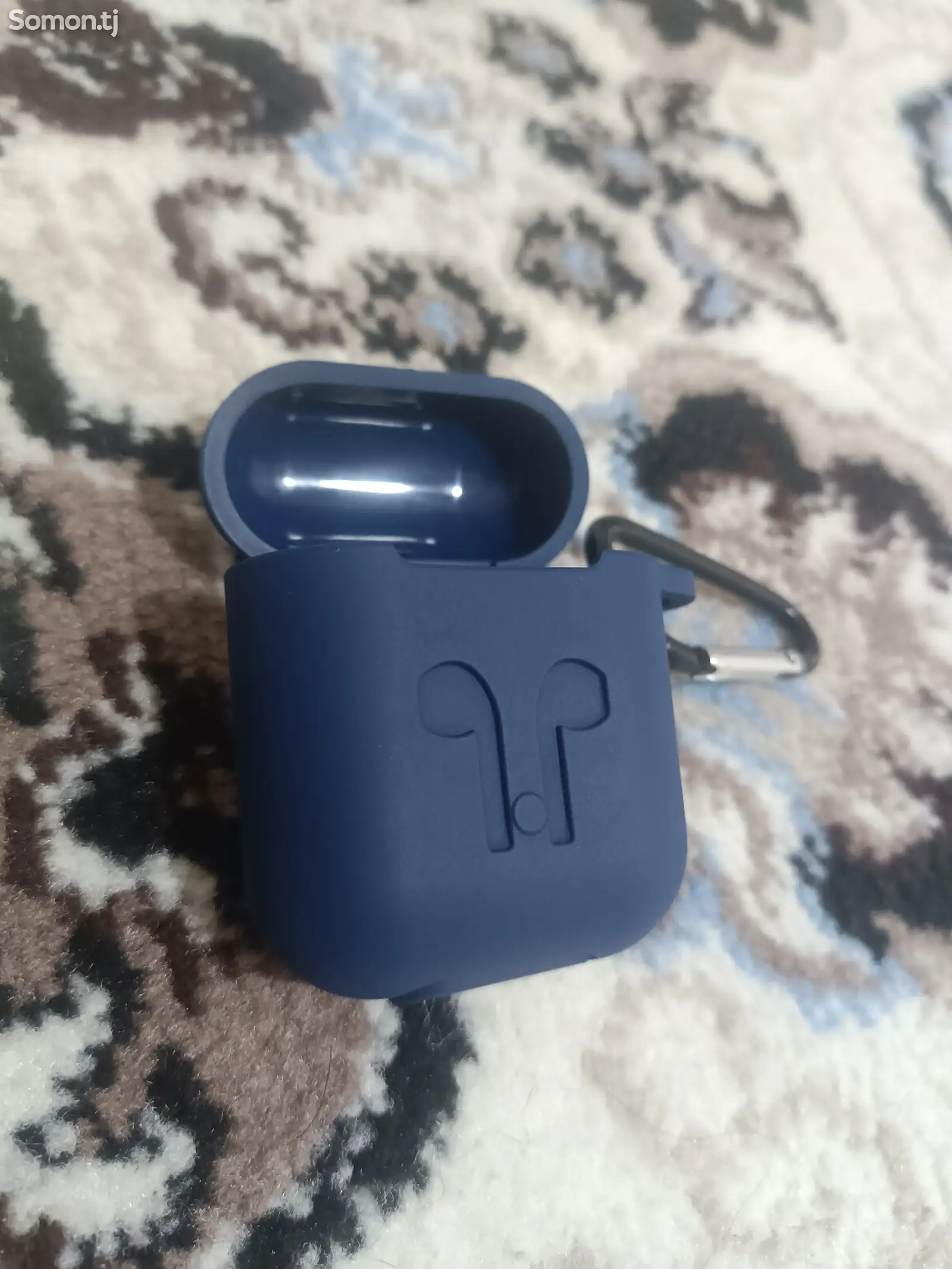 Чехлы для наушников Airpods-1