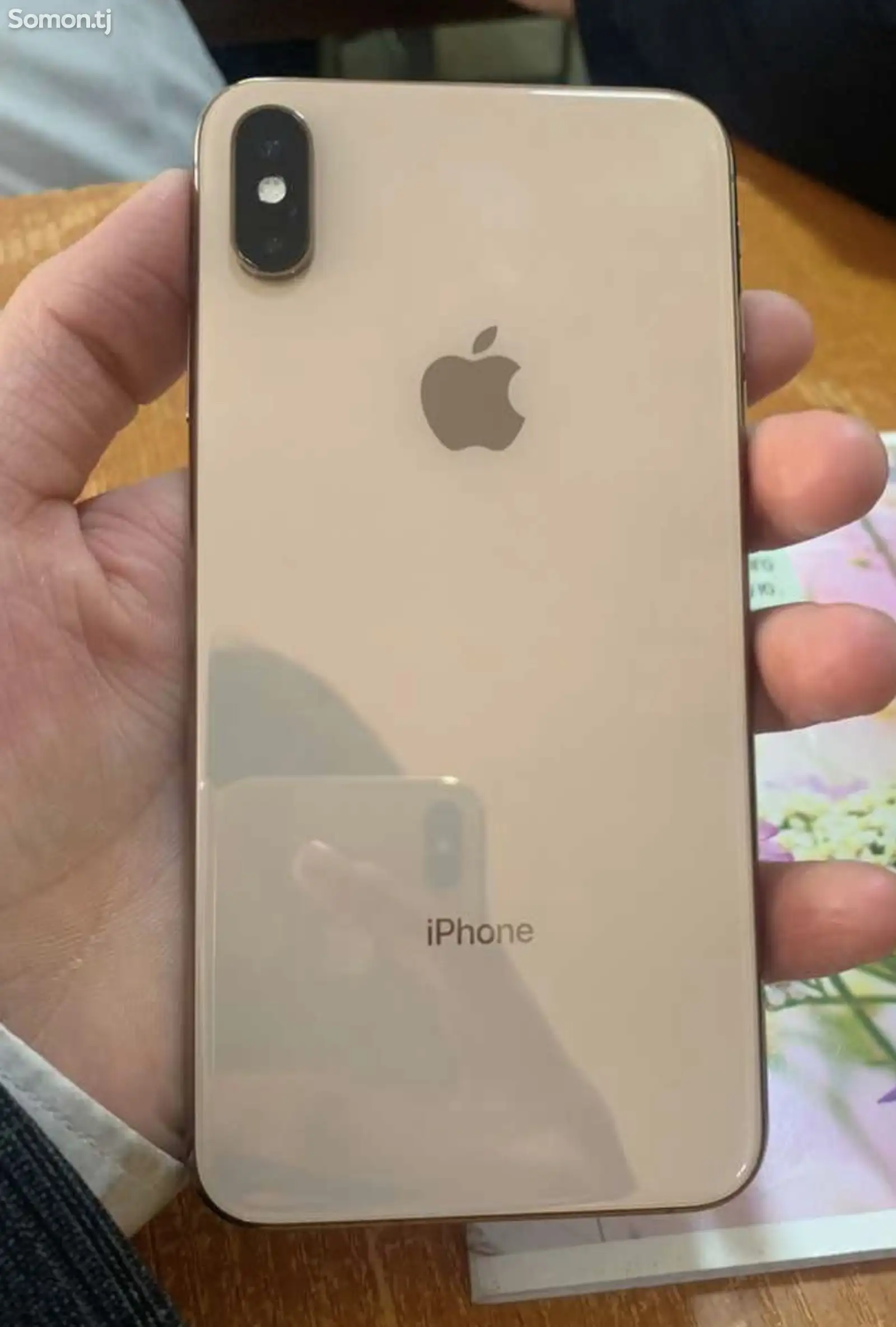 Apple iPhone Xs Max, 64 gb, Gold-1