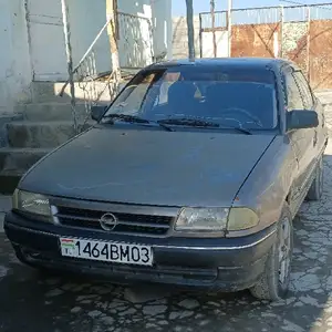 Opel Astra F, 1992