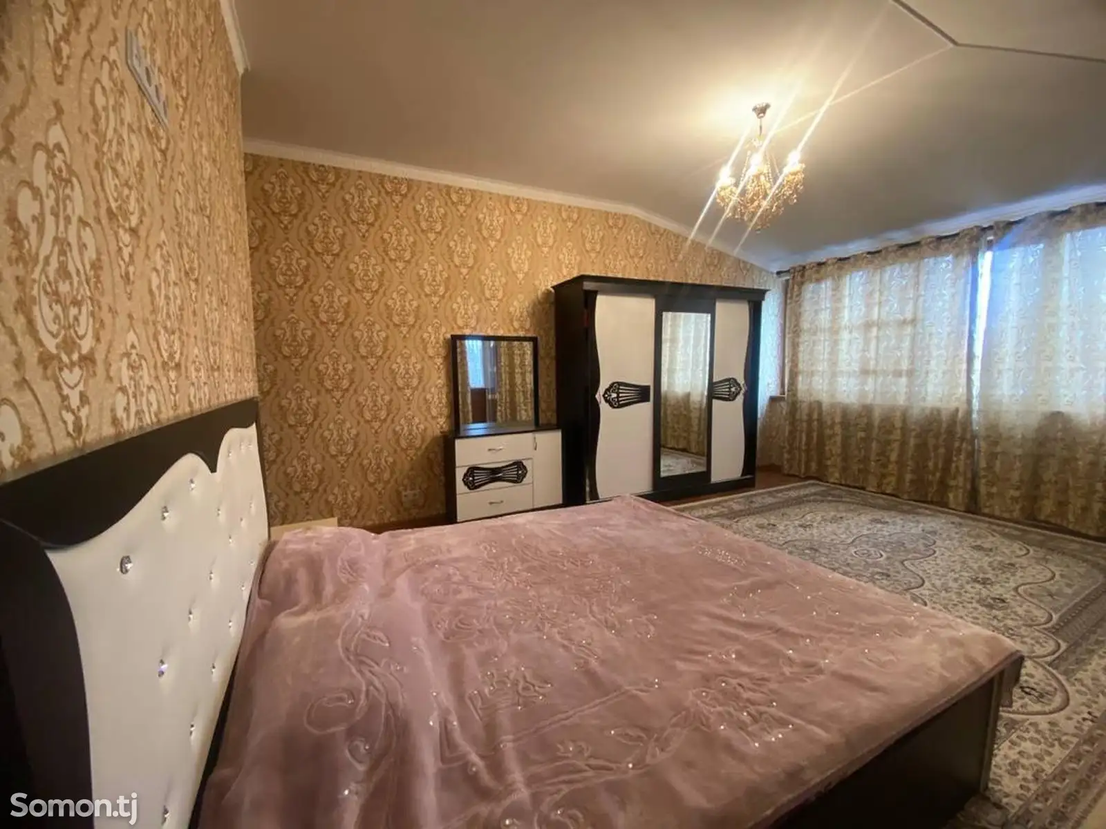 3-комн. квартира, 10 этаж, 97 м², Центр-1