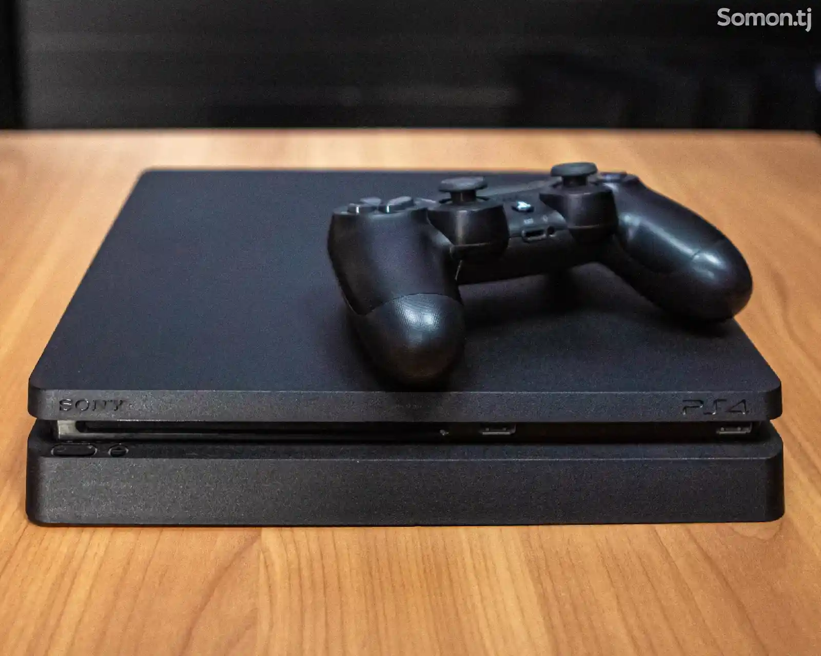 Игровая приставка Sony PlayStation 4 Slim Black Edition 500Gb-3