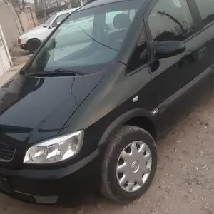 Opel Zafira, 2000