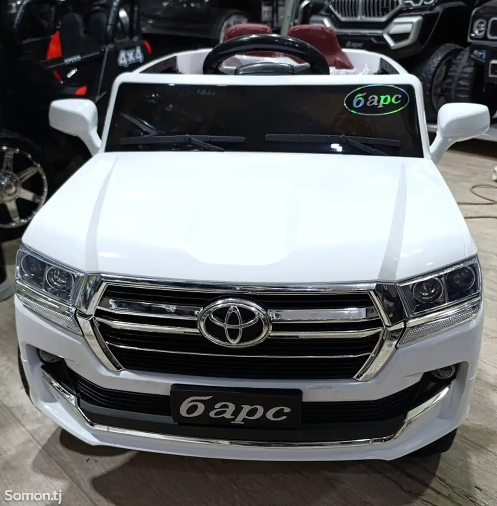 Детский электромобиль Toyota Land Cruiser Prado-4