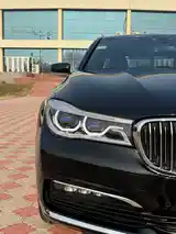 BMW 7 series, 2016-10