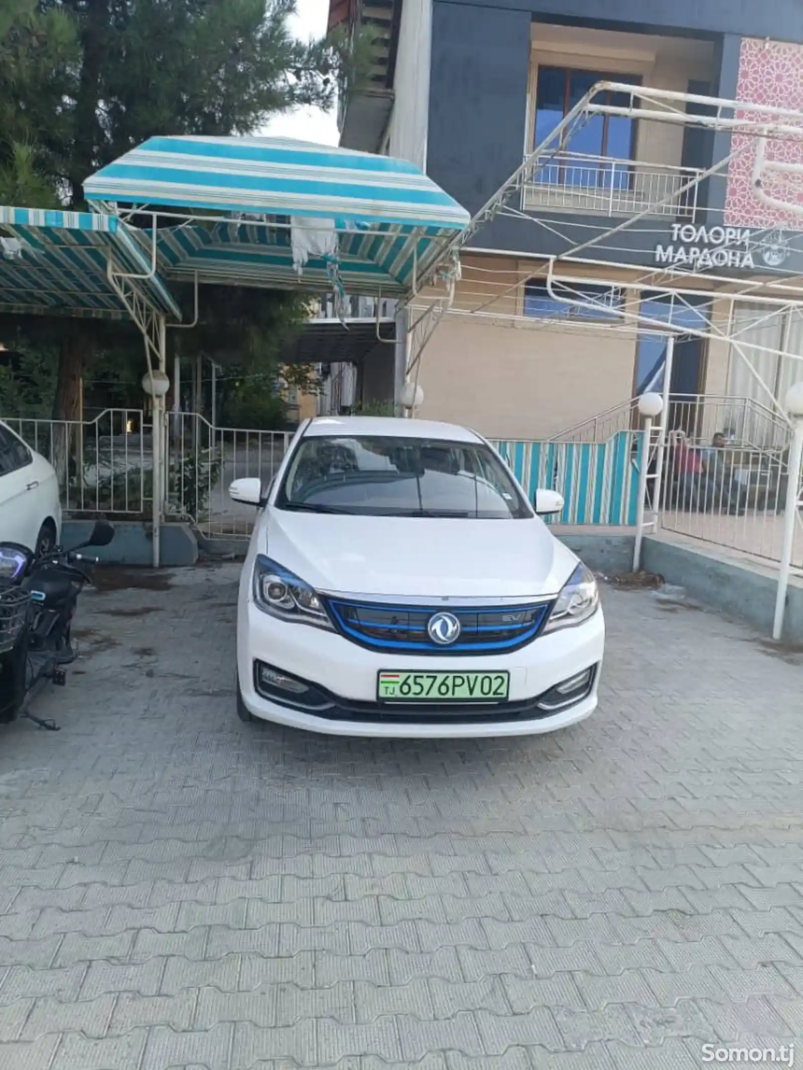 Dongfeng Fenshen E70, 2019-3