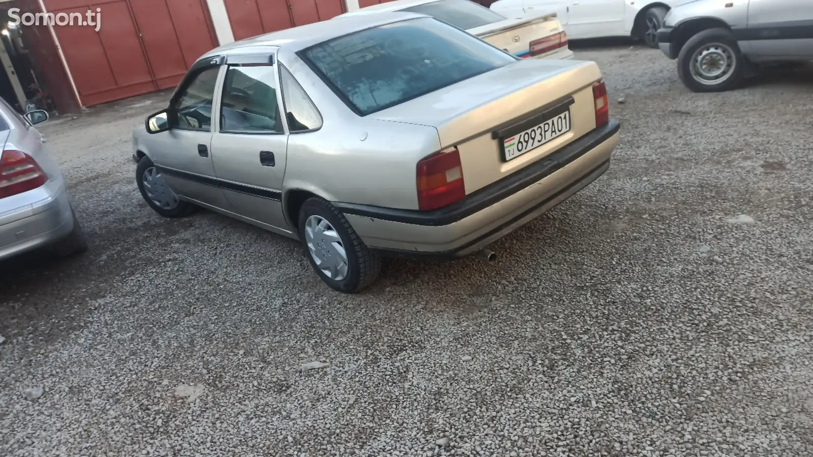 Opel Vectra A, 1992-1