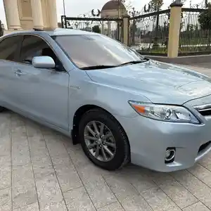 Toyota Camry, 2010