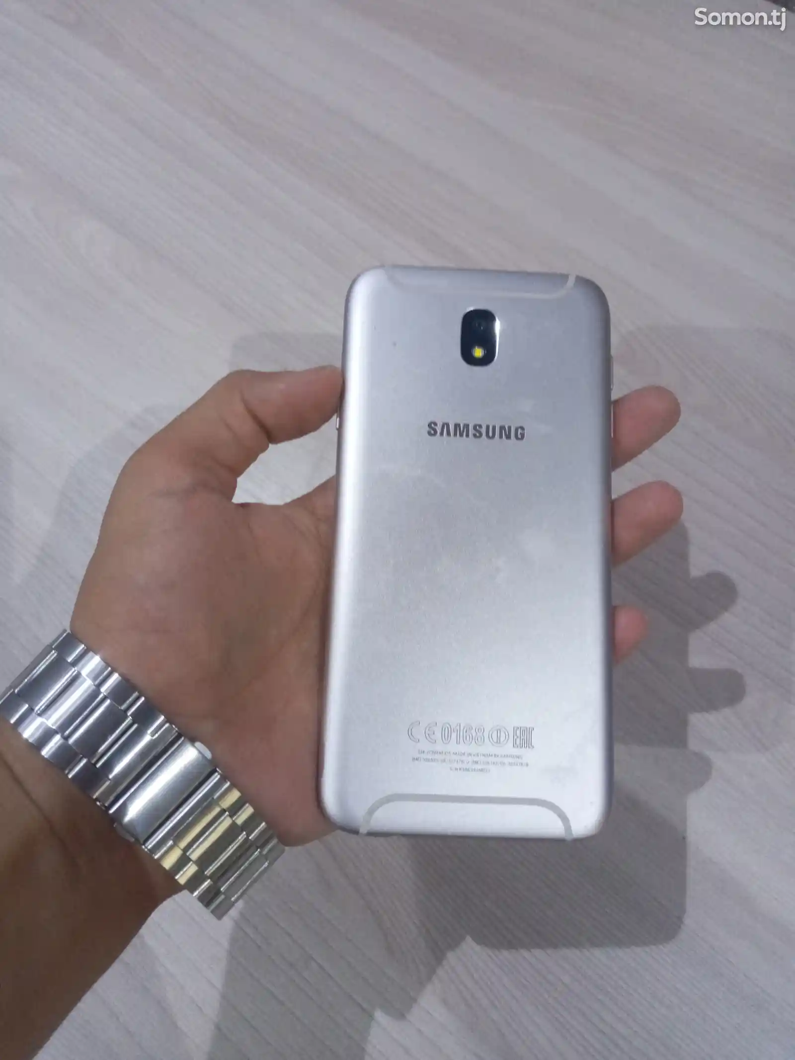 Samsung Galaxy J7 2016-5