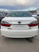 Toyota Camry, 2015-10