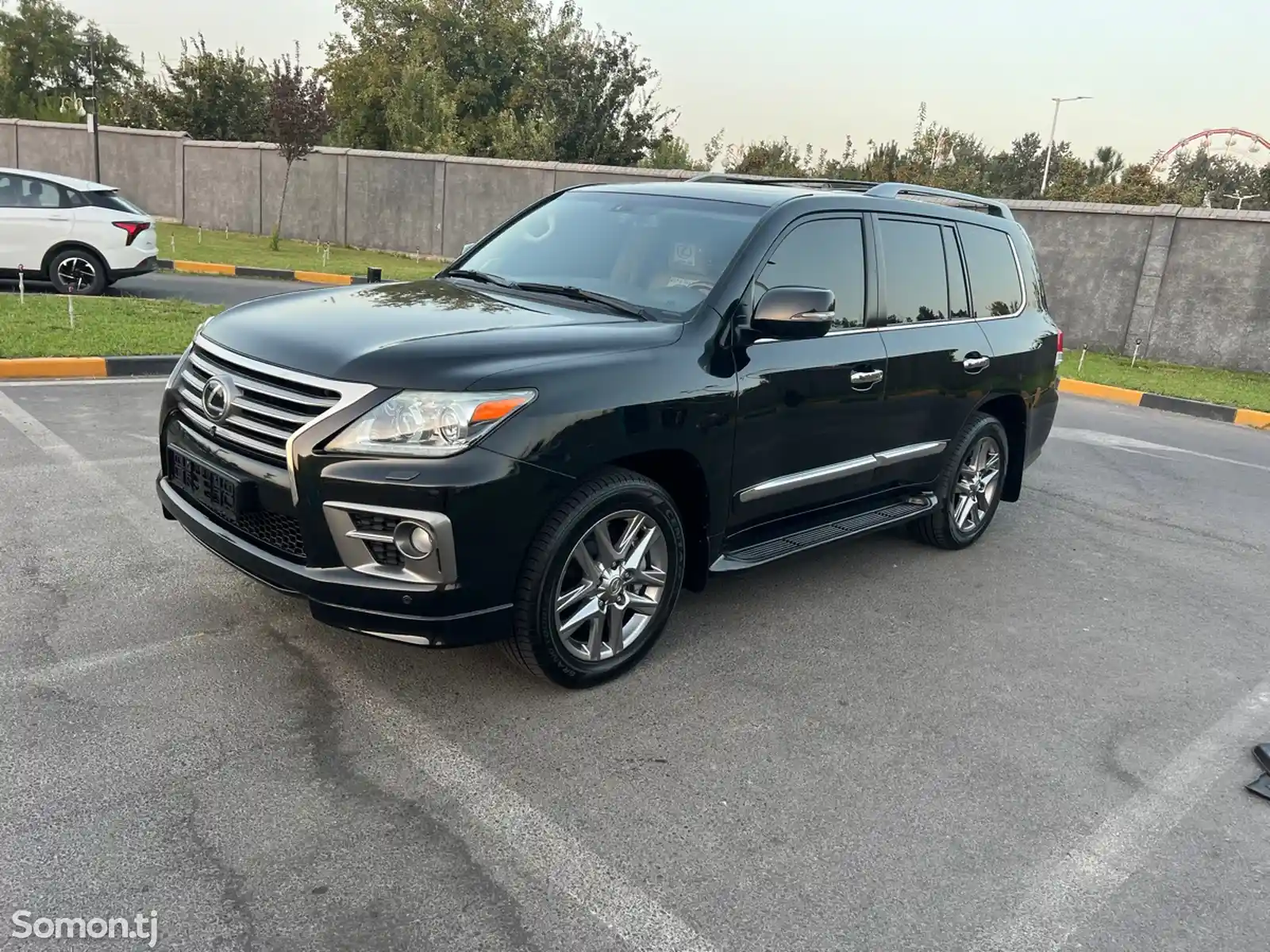 Lexus LX series, 2013-8