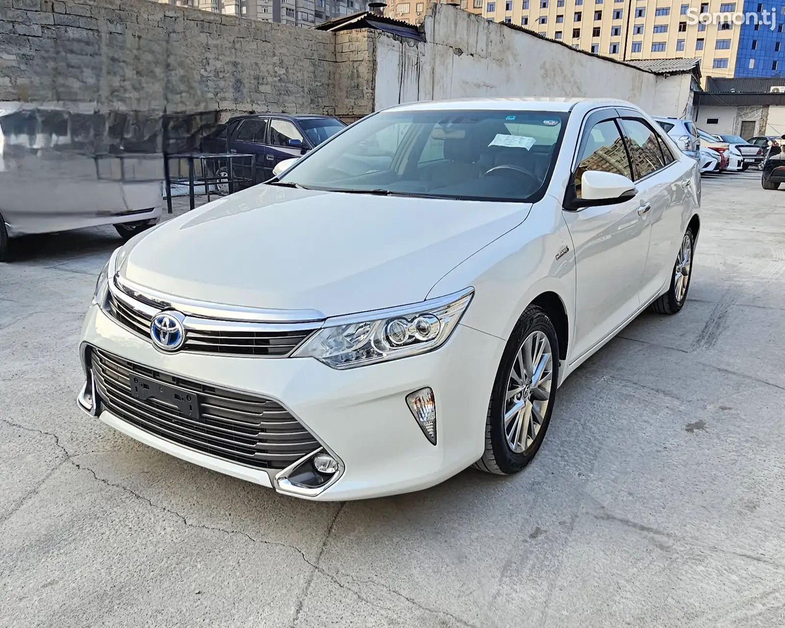 Toyota Camry, 2016-1