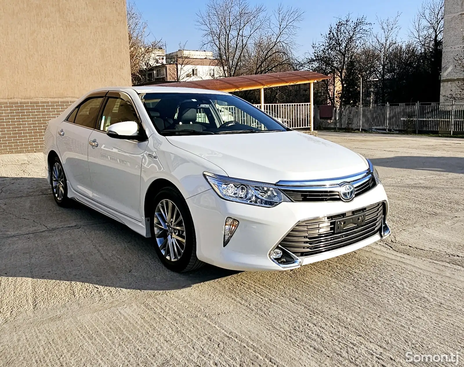 Toyota Camry, 2016-1