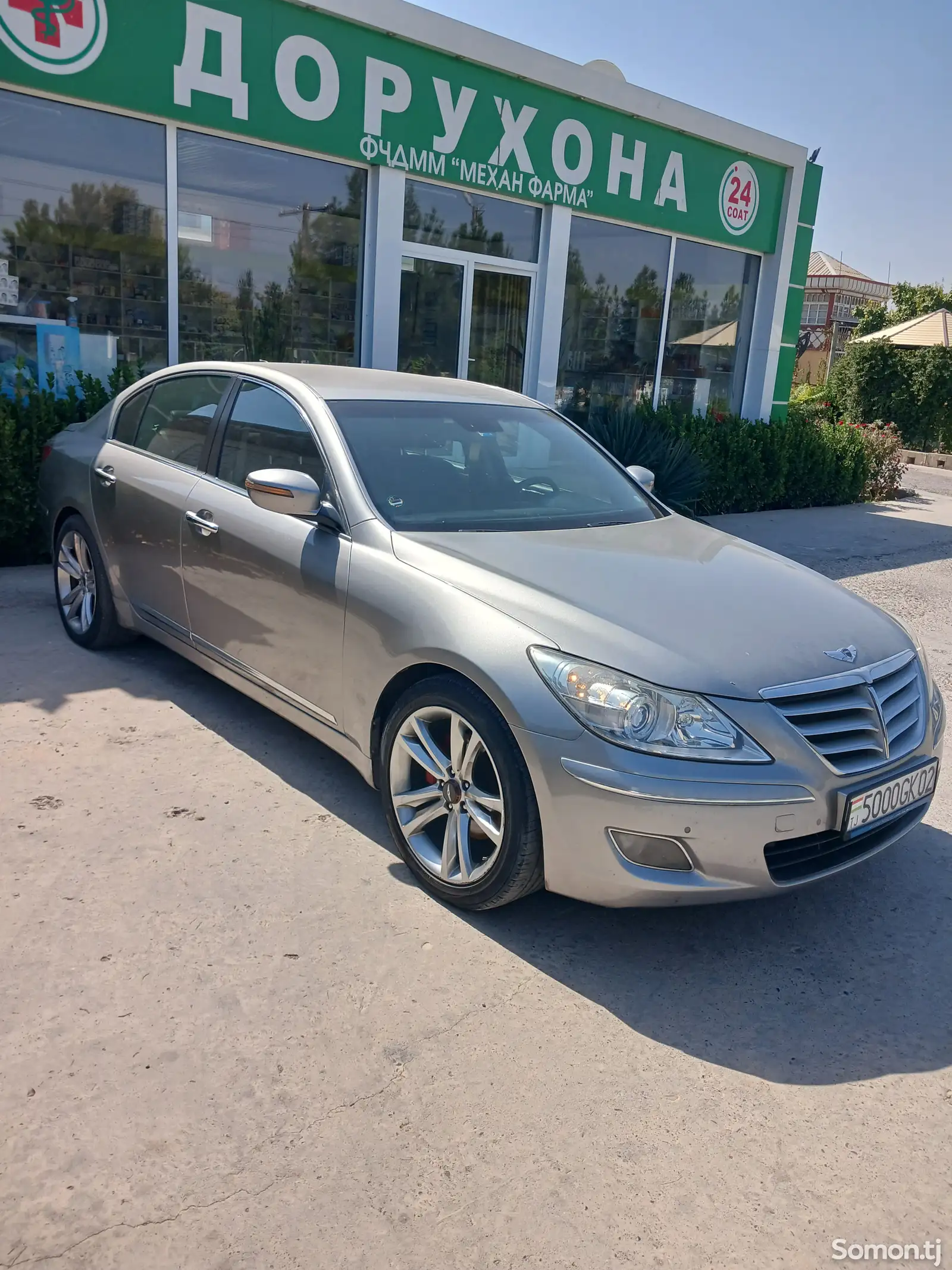 Hyundai Genesis, 2008-1