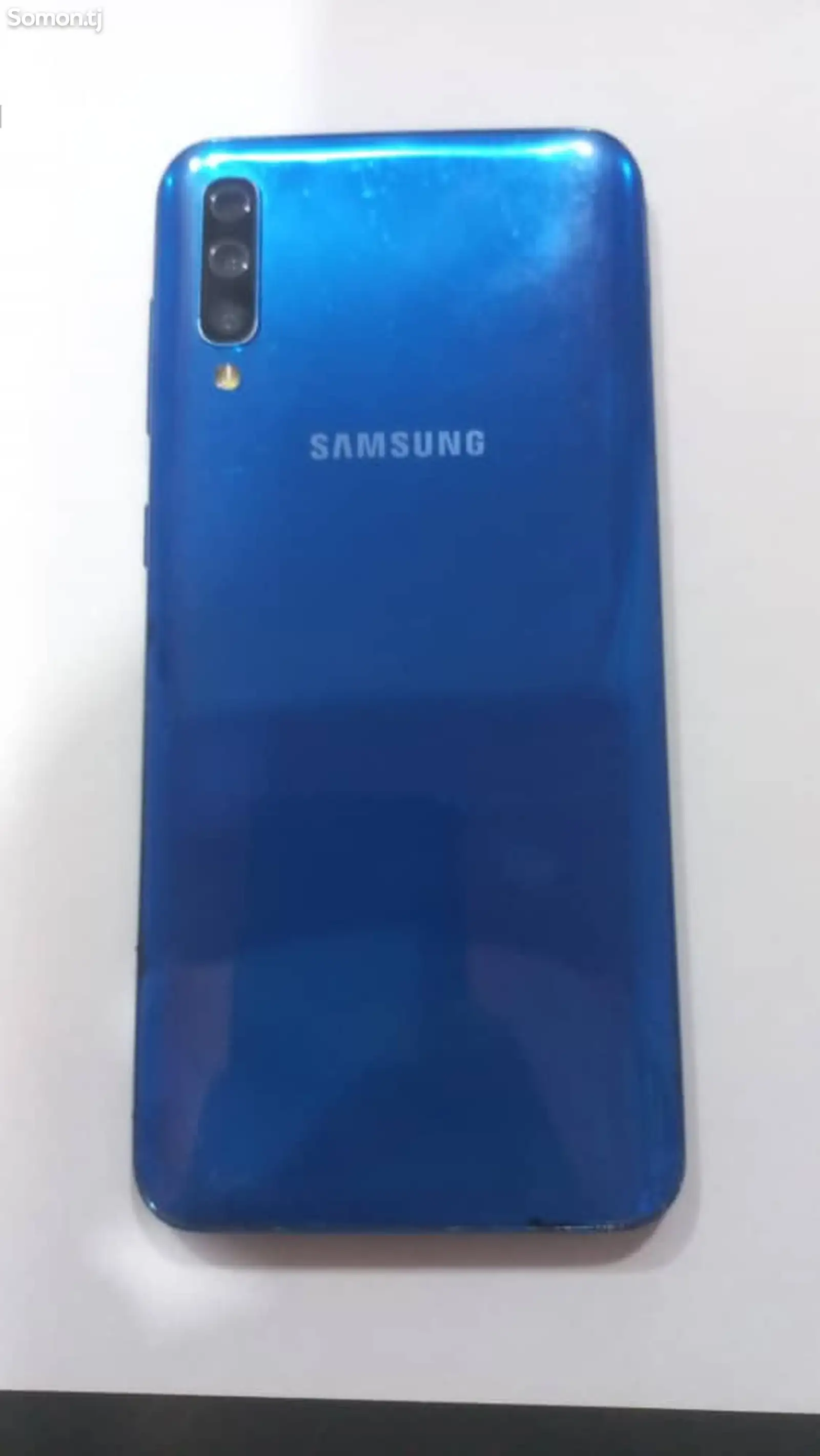 Samsung Galaxy A50-3