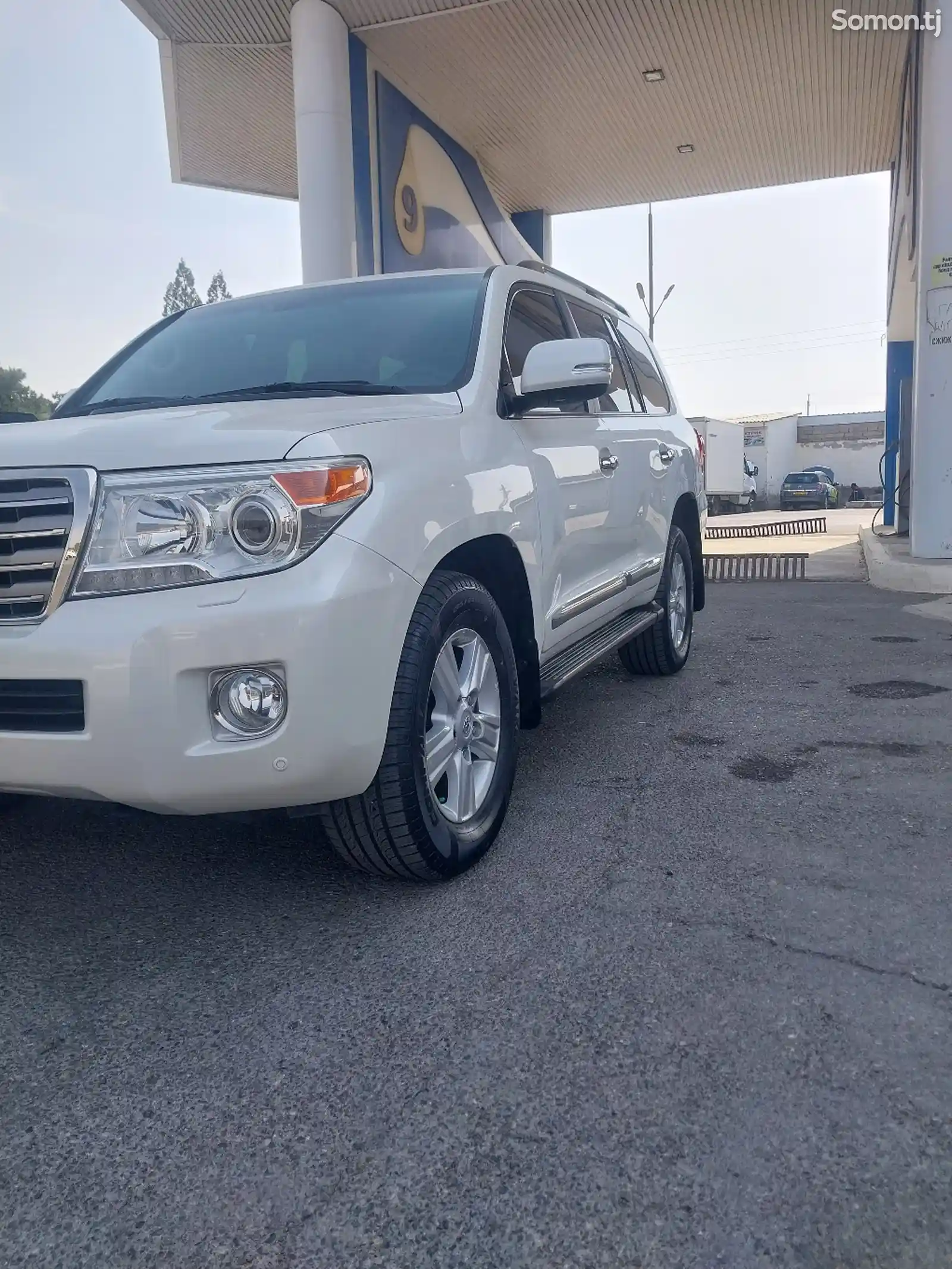 Toyota Land Cruiser, 2013-2