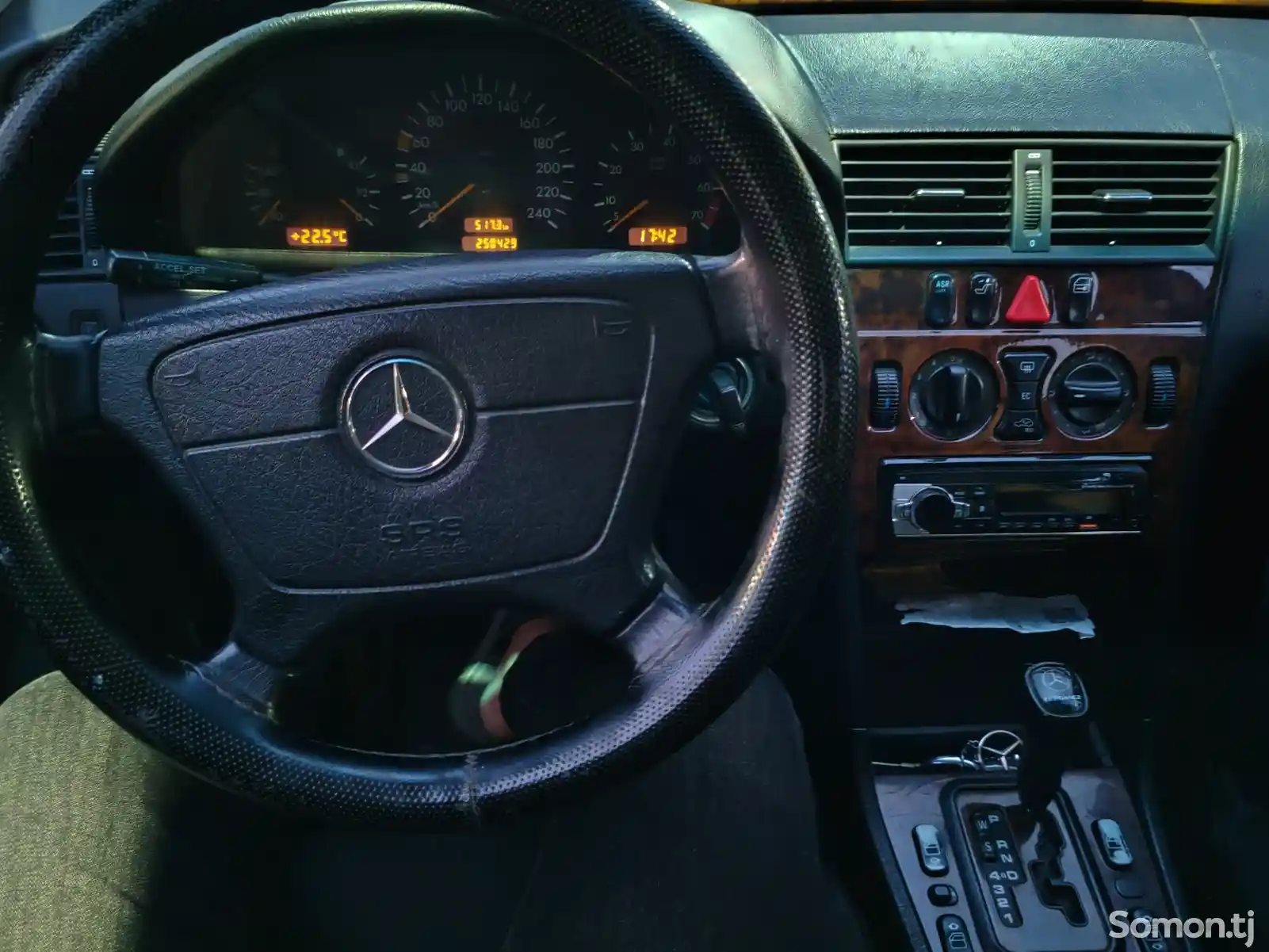 Mercedes-Benz C class, 1999-8