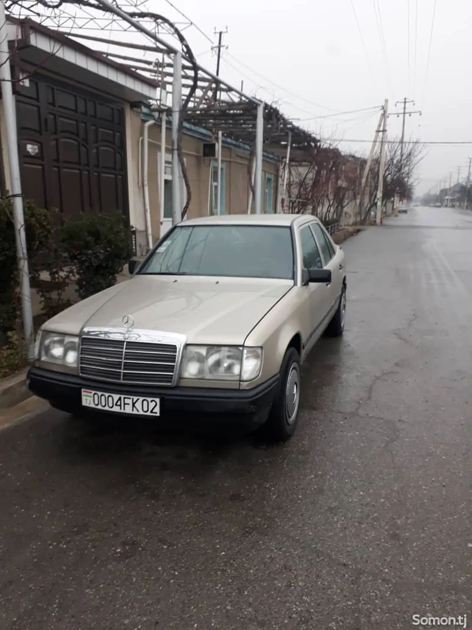 Mercedes-Benz W124, 1986-1