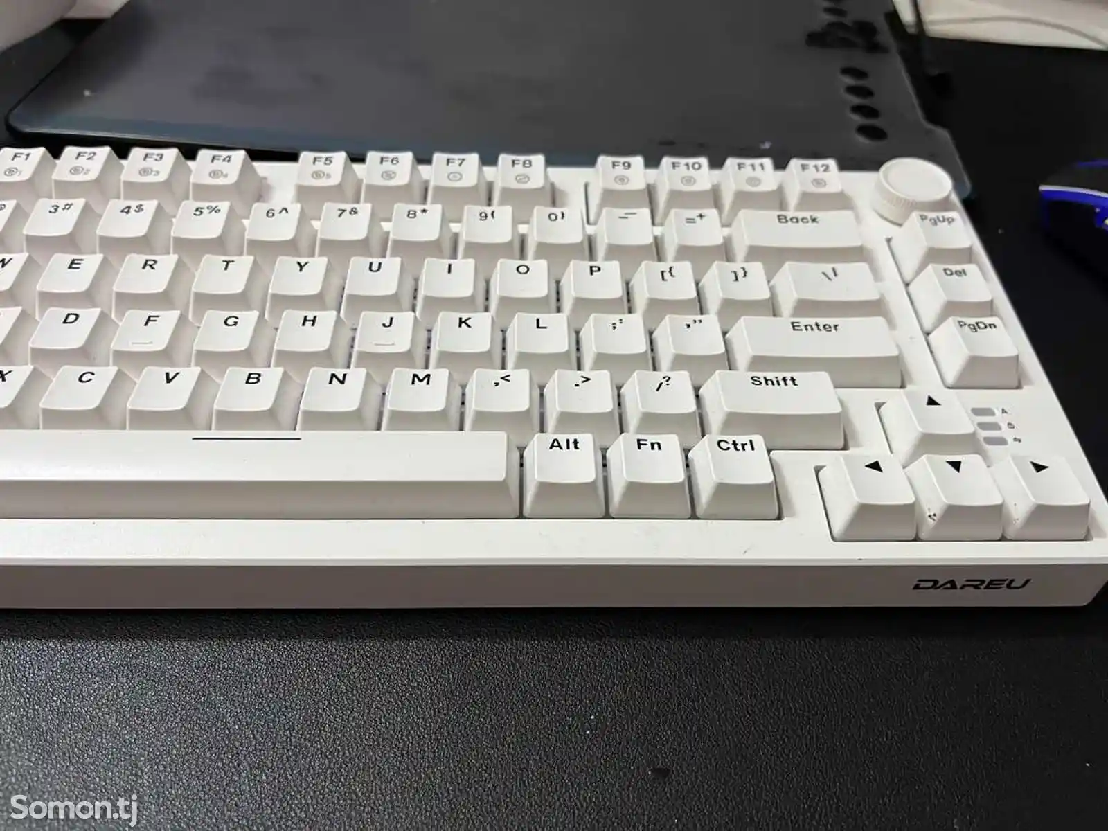 Игровая механическая клавиатура Dareu EK75-1
