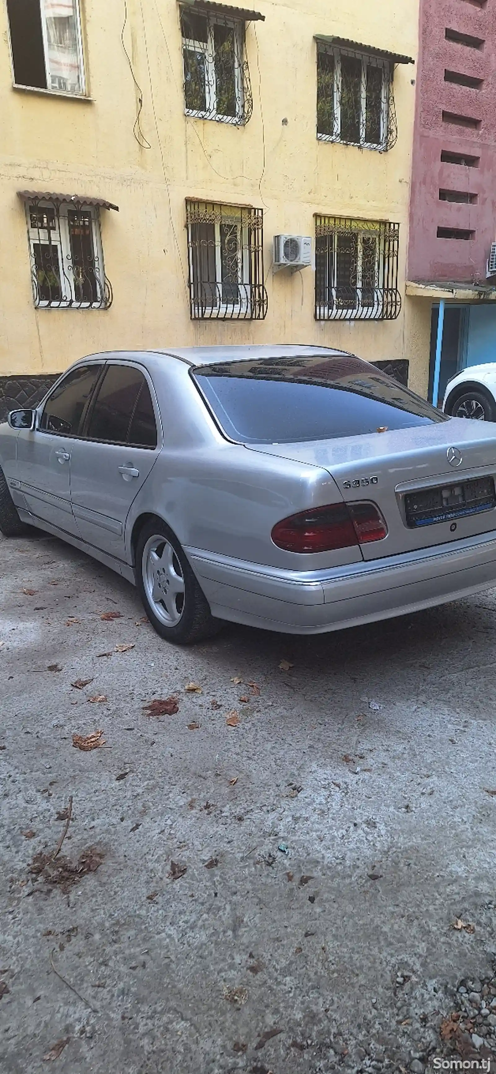 Mercedes-Benz E class, 2000-5