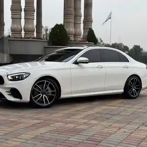 Mercedes-Benz E class, 2020