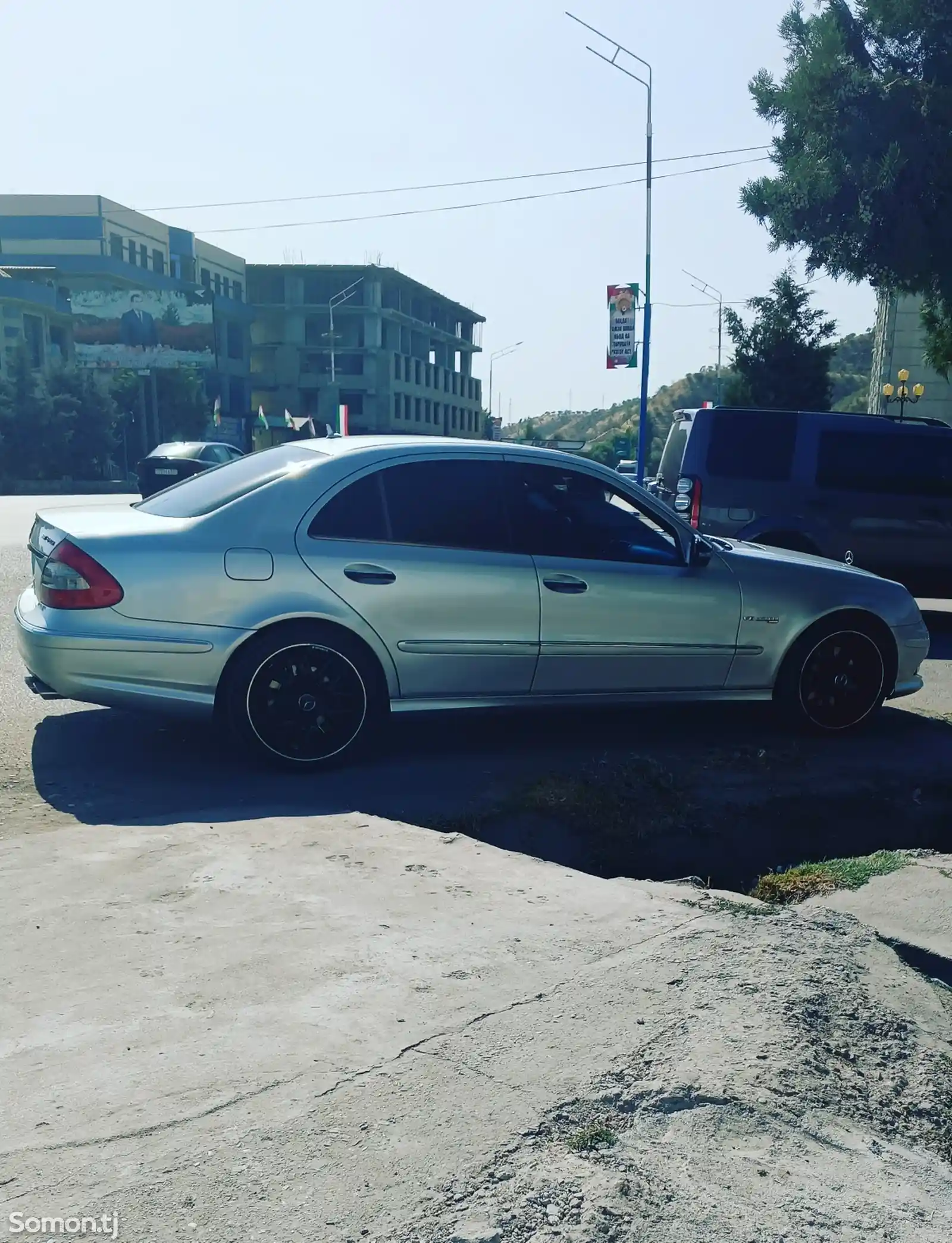 Mercedes-Benz E class, 2008-4