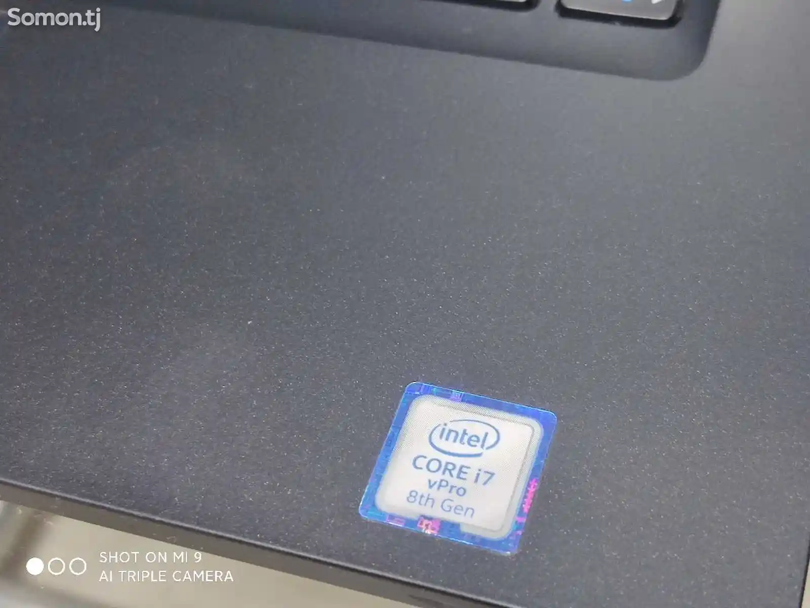 Ультрабук Dell core i7-8Gen SSD M2 256Gb RAM 8Gb FHD-2