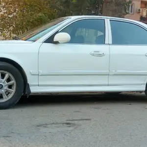 Hyundai Sonata, 2003