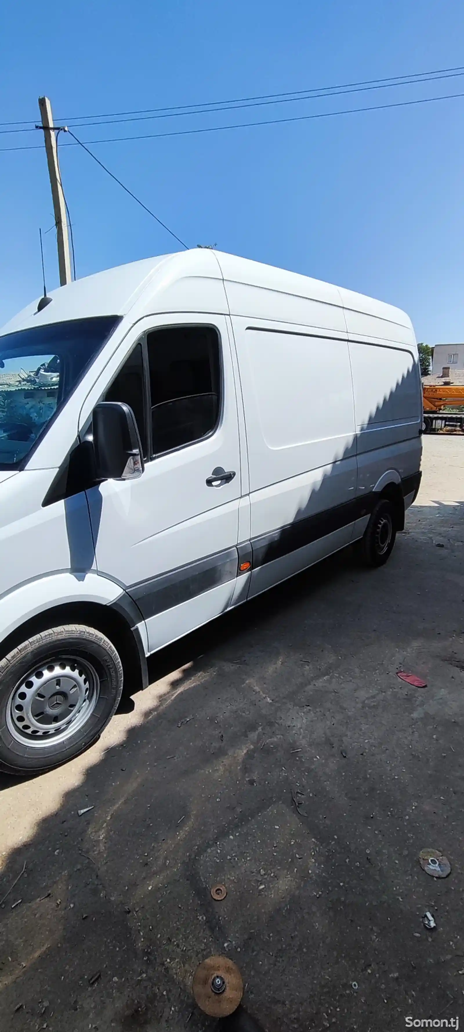 Фургон Mercedes-benz Sprinter-2