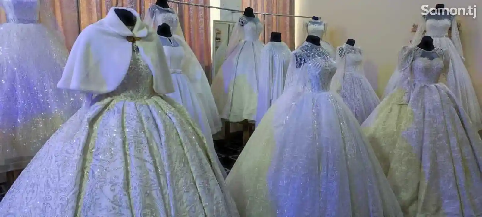 Комплект свадебных платьев-4