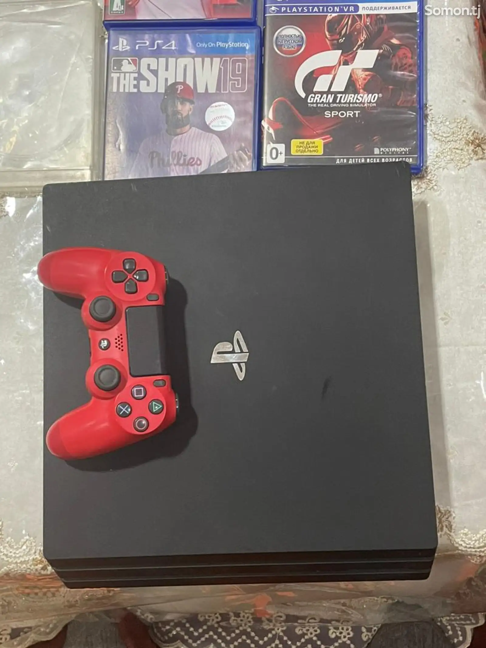 Игровая консоль Sony PlayStation 4 PRO-1