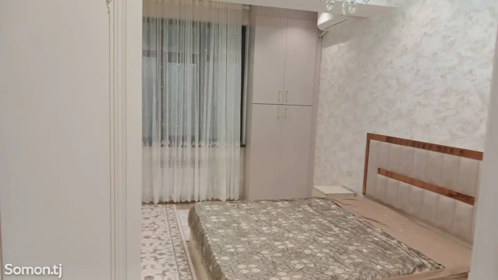 2-комн. квартира, 11 этаж, 60м², Сомони-1