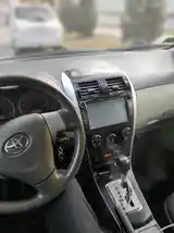 Toyota Corolla, 2010-6