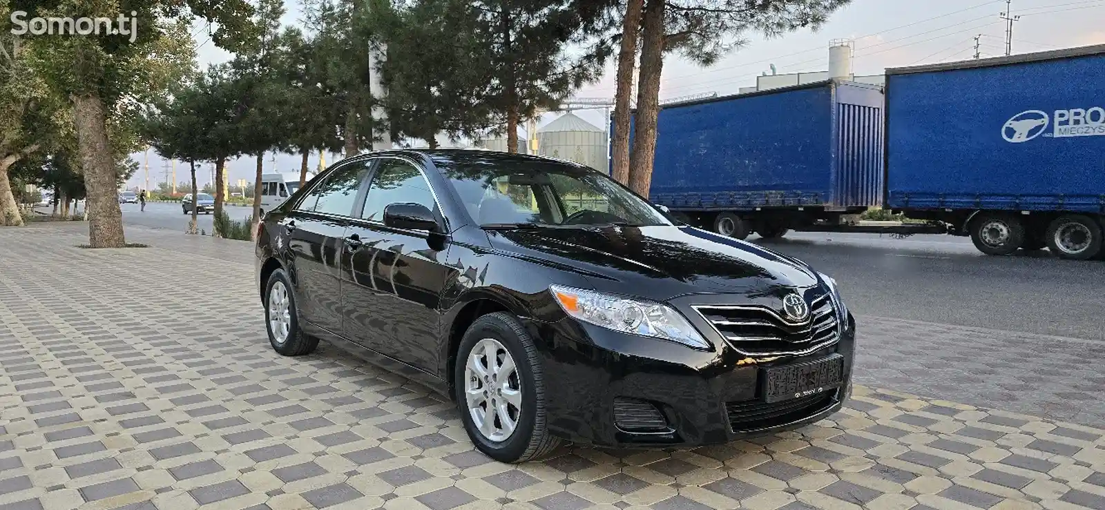 Toyota Camry, 2010-3