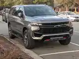 Chevrolet Suburban, 2022-3