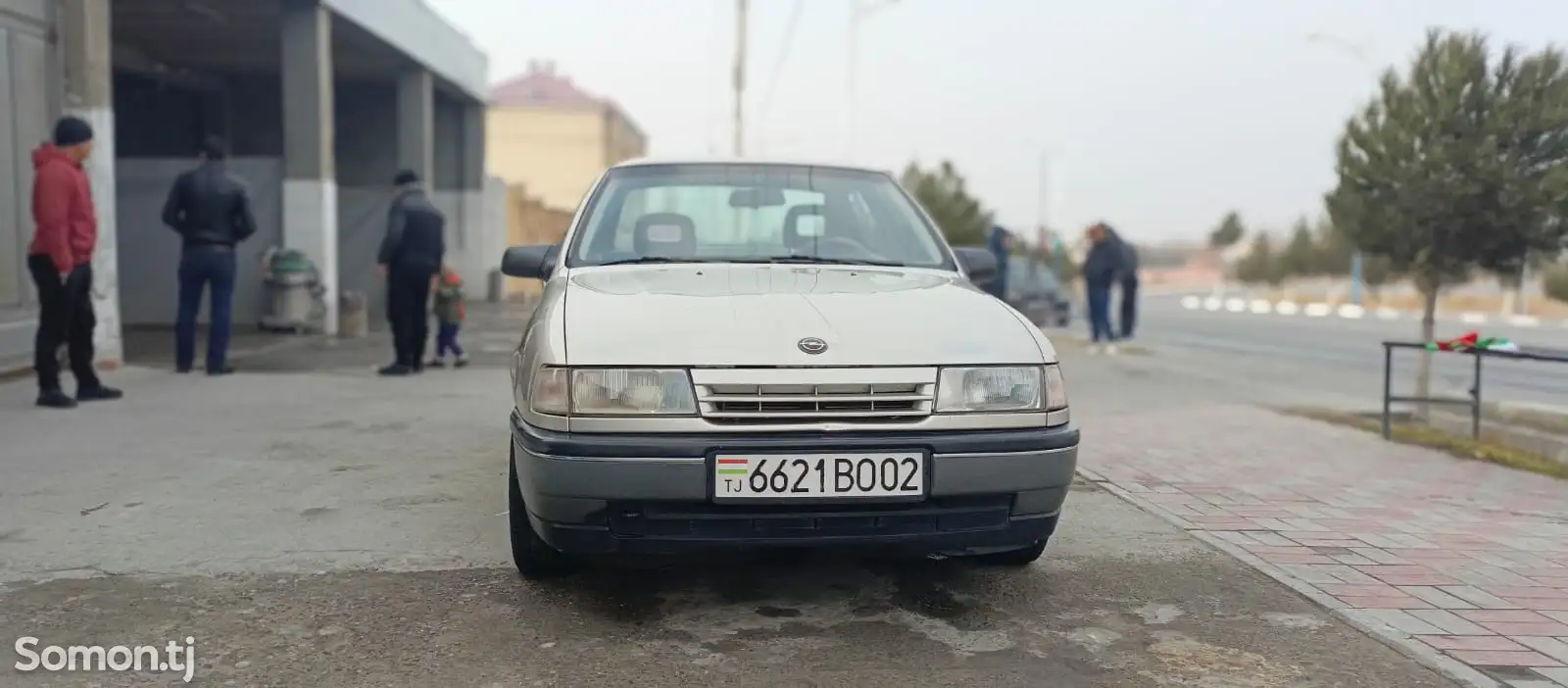 Opel Vectra A, 1992