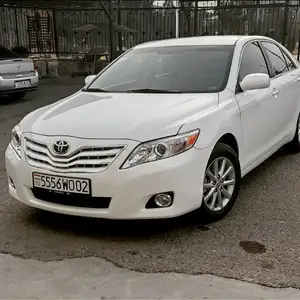 Toyota Camry, 2009