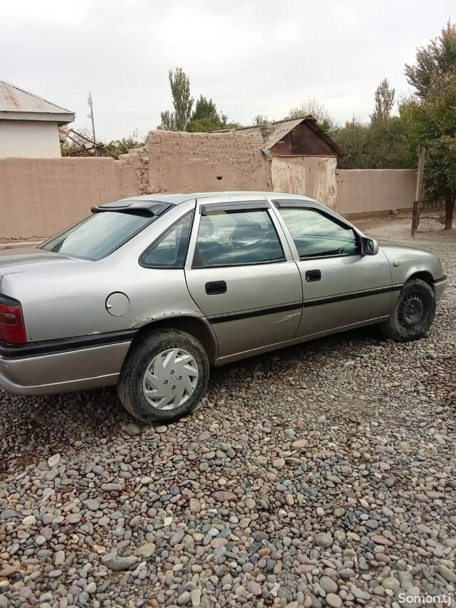 Opel Vectra A, 1994-1