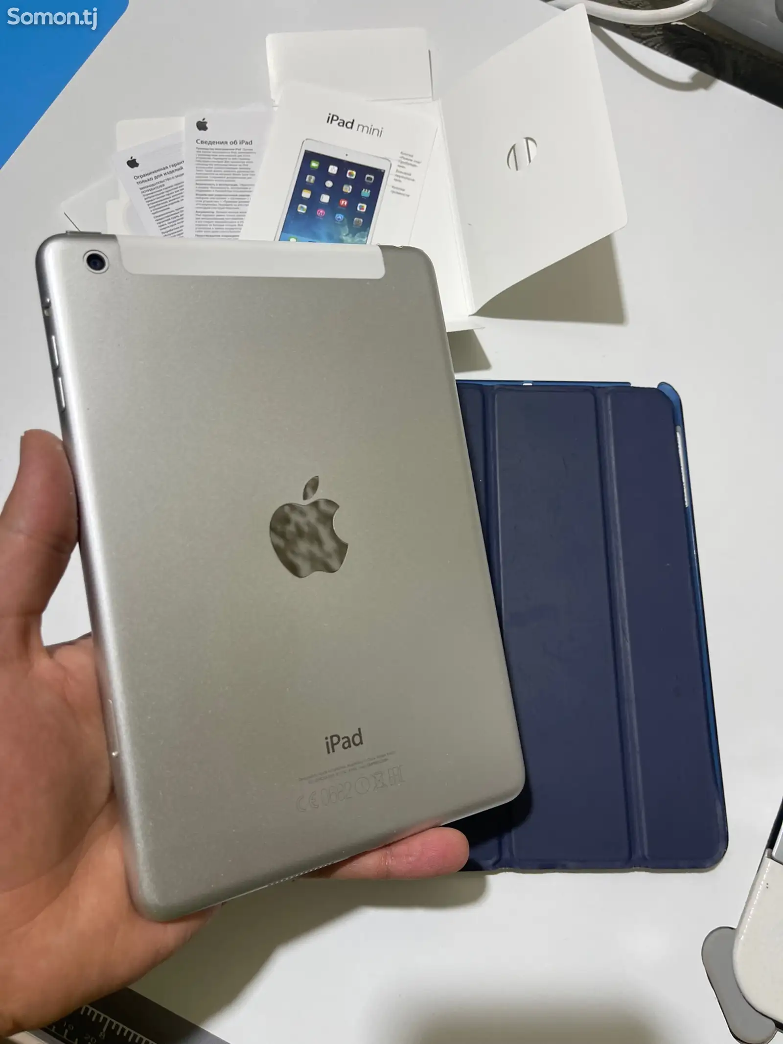 Планшет iPad mini-1