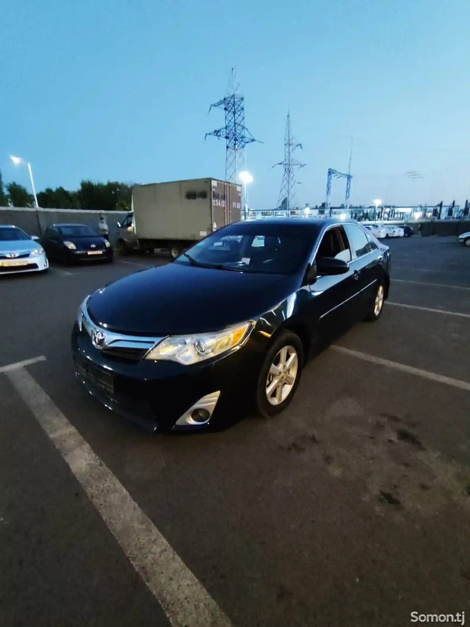 Toyota Camry, 2014-1