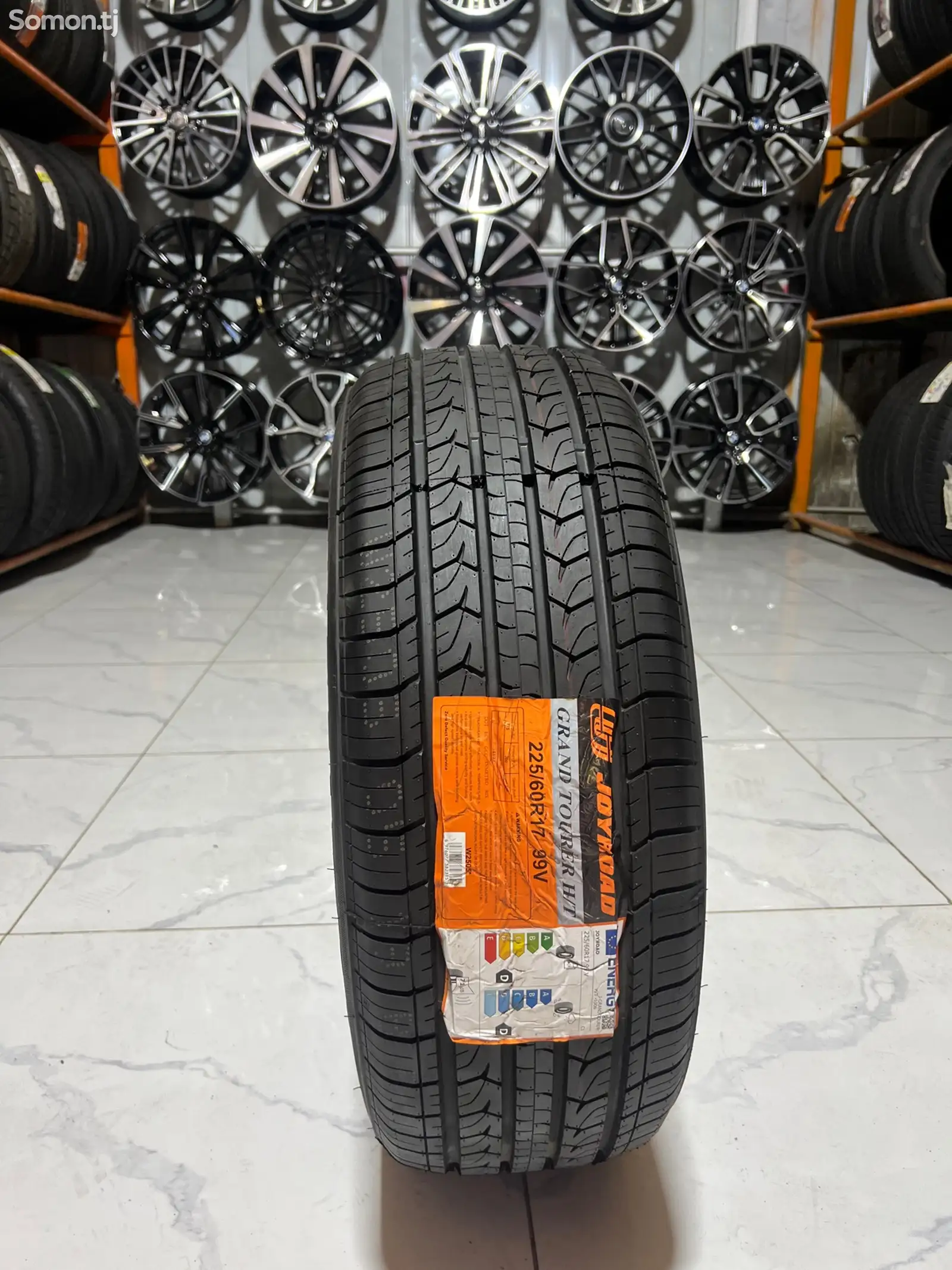 Шины 225/60 R17 Joyroad-1