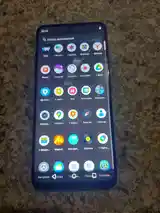 Телефон Realme-4