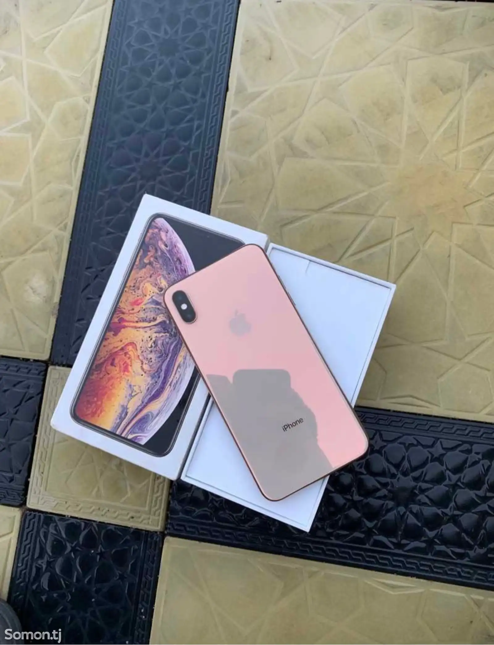 Apple iPhone Xs Max, 64 gb, Gold-2