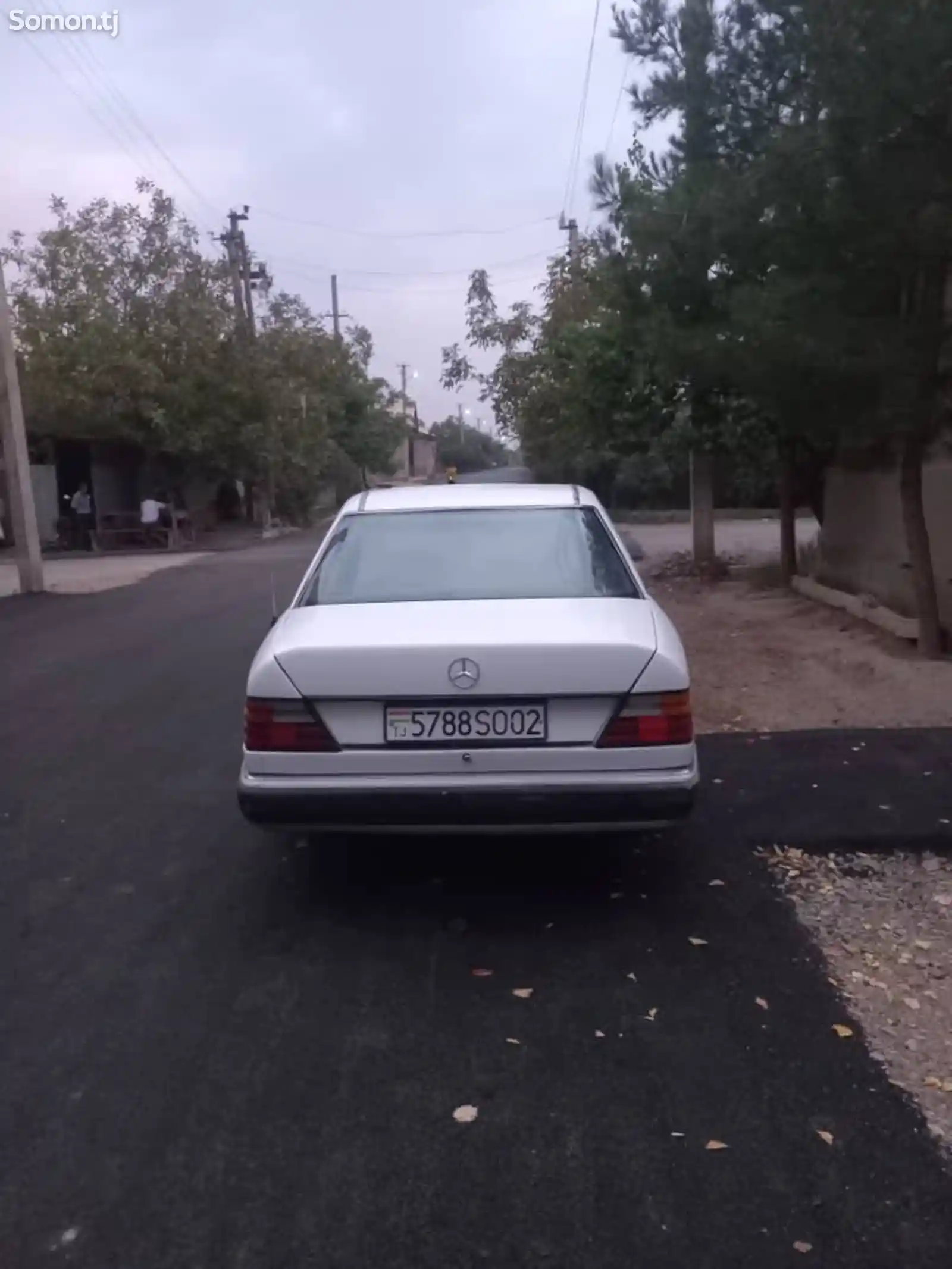 Mercedes-Benz W124, 1992-3