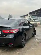 Toyota Camry, 2018-10