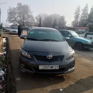 Toyota Corolla, 2010