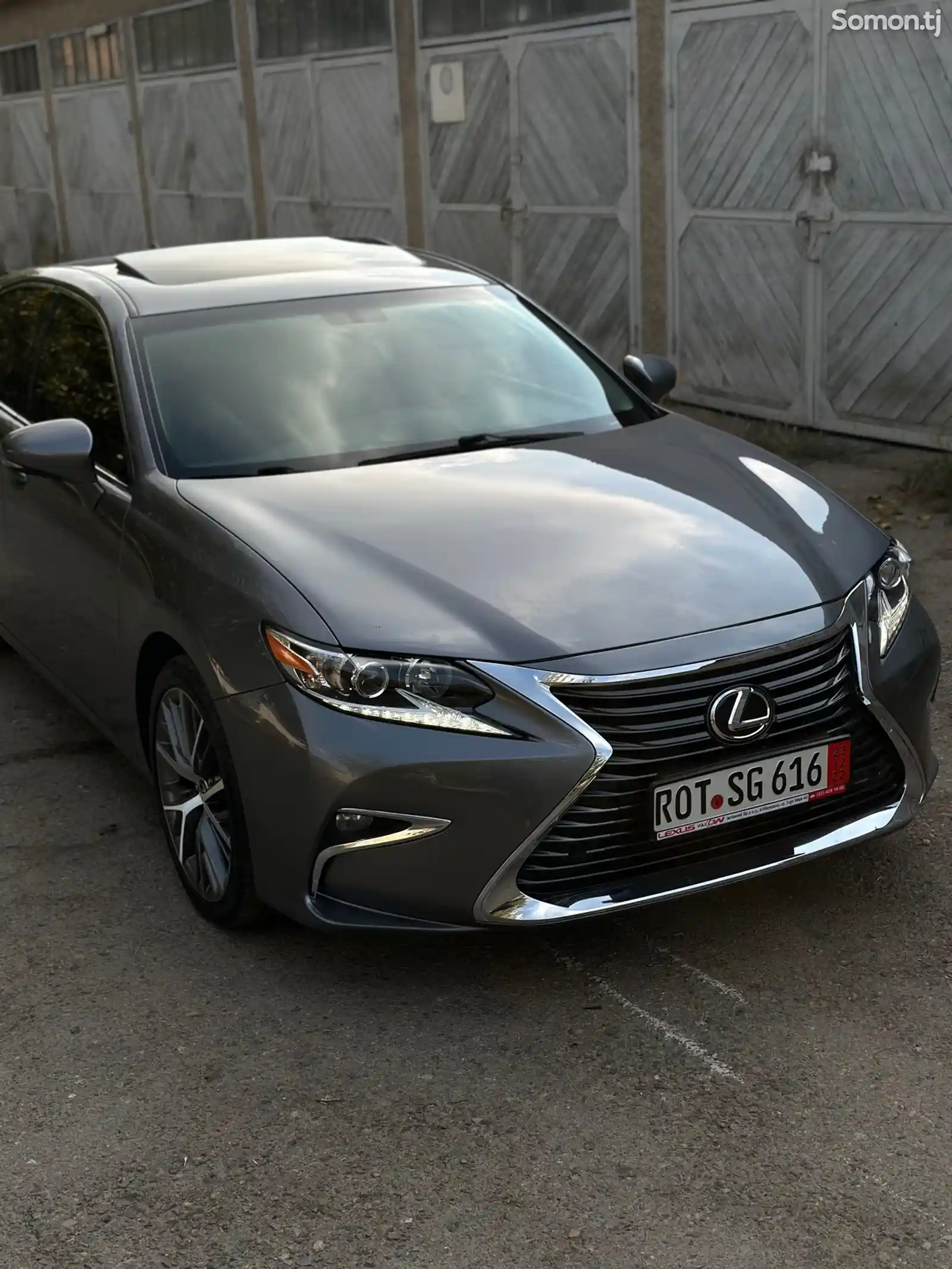 Lexus ES series, 2015-2