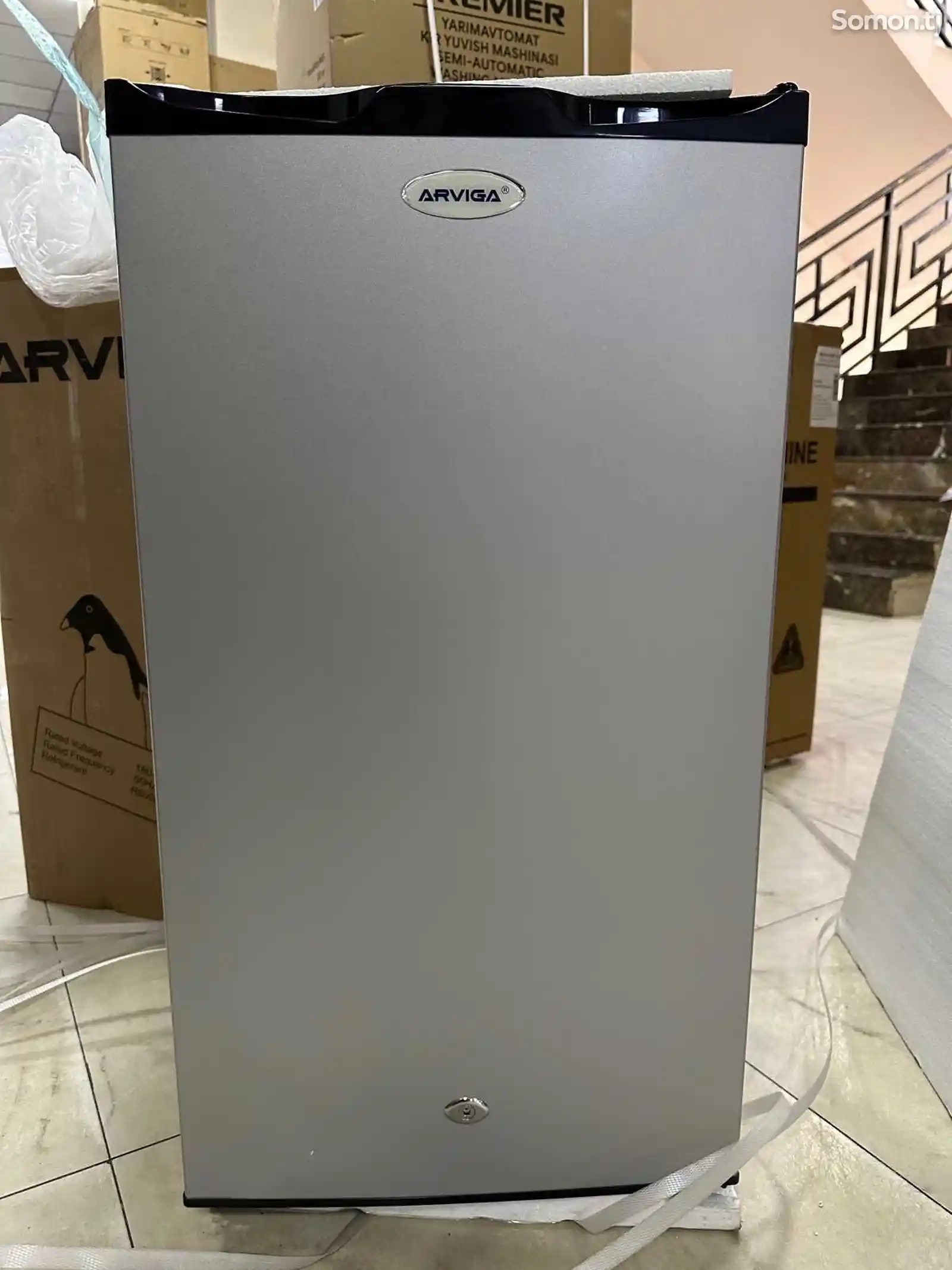 Холодильник Arviga-1
